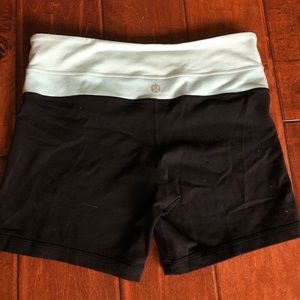 Reversible shorts- lululemon size 4
